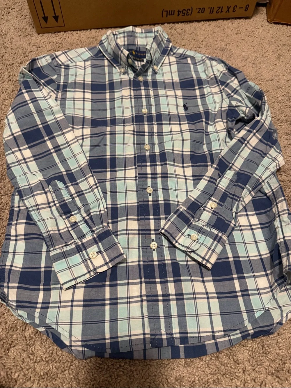 Bundle of 4 - 2 button down shirts and 2 jeans - Size 7